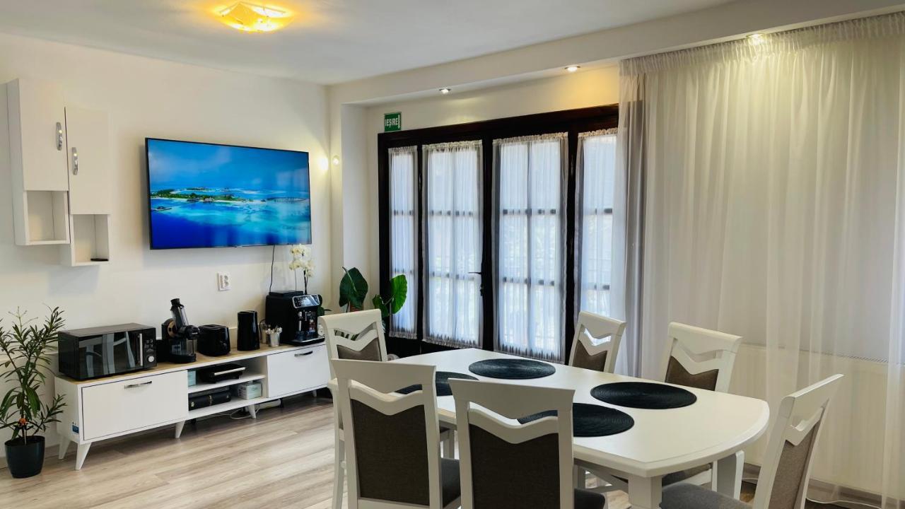 Leto House Appartement Târgu Jiu Buitenkant foto